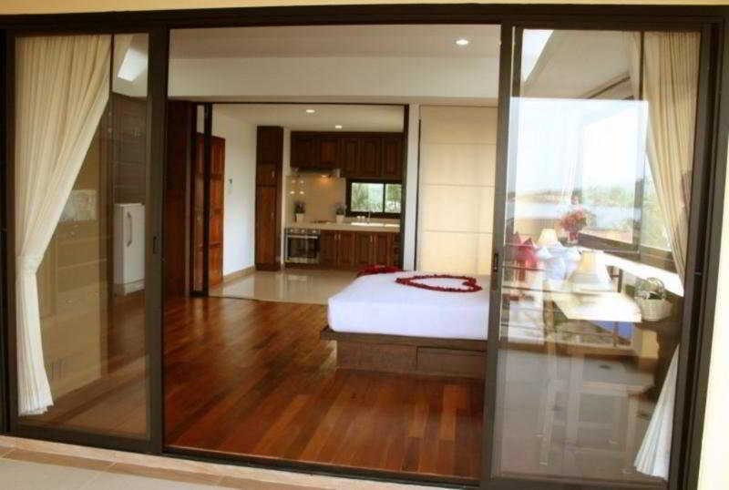 Chaweng Lakeview Condotel Koh Samui Buitenkant foto